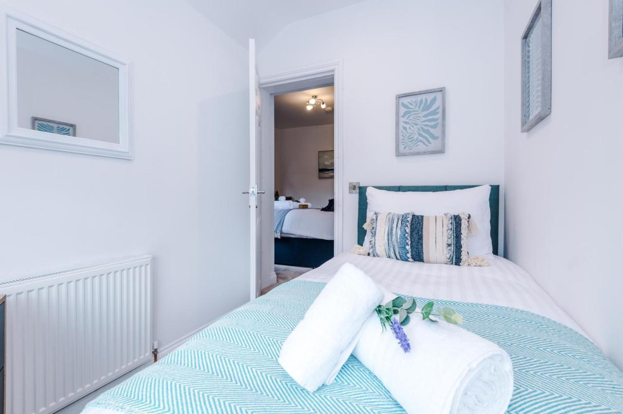 Stunning 3-Bed Home In Nantwich By 53 Degrees Property - Amazing Location, Ideal For Groups - Sleeps 6 외부 사진